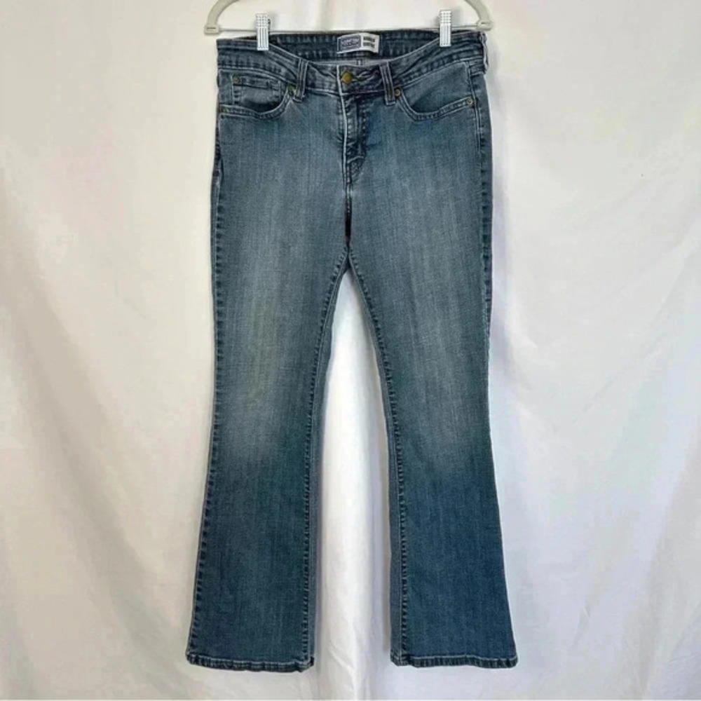 Levi's Signature Jeans Modern Bootcut Womens Size 10 Mid Rise Blue Stretch